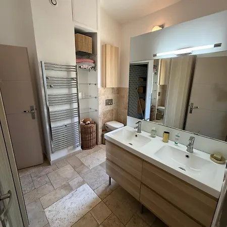 Maison Avec Piscine Chauffee Et Jacuzzi Proche Des Plages 빌라